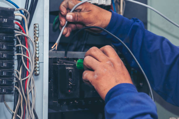Best Electrical Outlet Repair  in Mascoutah, IL